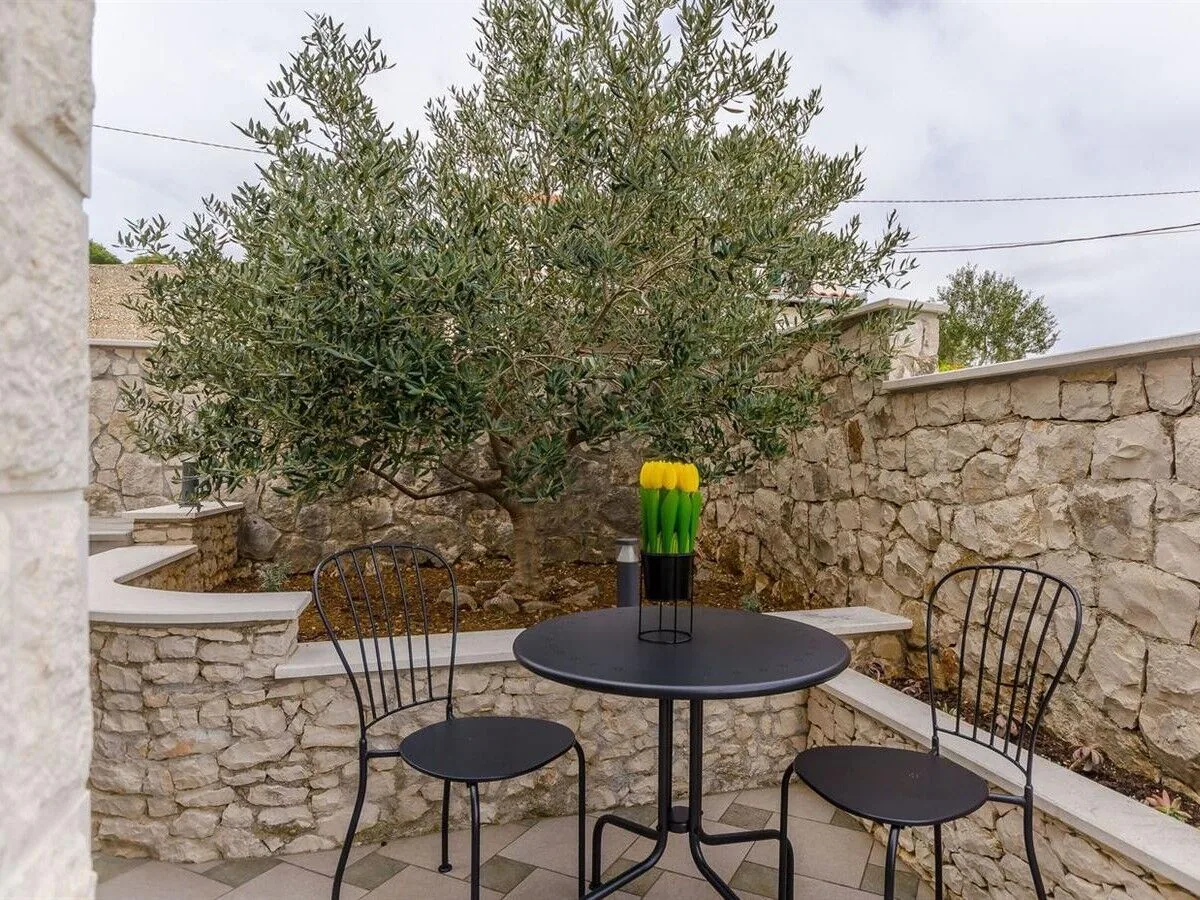 Apartment Studio flat with terrace Slatine, Čiovo AS-24692-a