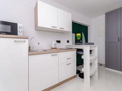 Apartment Studio flat with terrace Slatine, Čiovo AS-24692-a - Outdoor photo 8