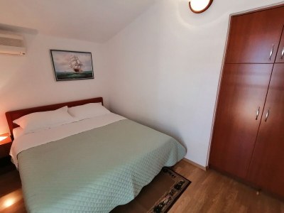 Apartment Apartments with parking space Igrane, Makarska - 24696 - Outdoor photo 12