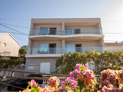 Apartment One bedroom apartment with balcony and sea view Mastrinka, Čiovo A-24727-c in Mastrinka - Apartment