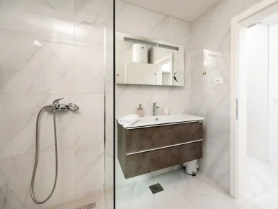 Apartment One bedroom apartment with balcony and sea view Mastrinka, Čiovo A-24727-c - Outdoor photo 20