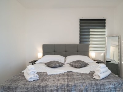 Apartment One bedroom apartment with balcony and sea view Mastrinka, Čiovo A-24727-d - Outdoor photo 5