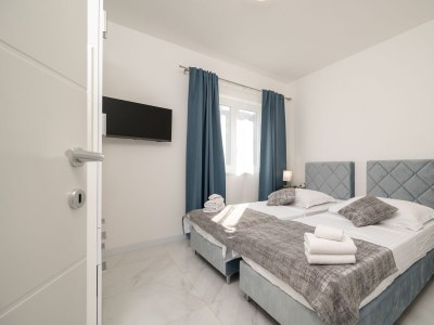 Apartment One bedroom apartment with balcony and sea view Mastrinka, Čiovo A-24727-d - Outdoor photo 14