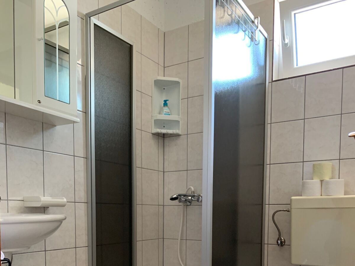 Apartment One bedroom apartment with terrace and sea view Banjol, Rab A-16647-b - Outdoor photo 5