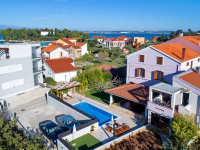 Apartment Two bedroom apartment with terrace Preko, Ugljan A-14163-b - Outdoor photo 3