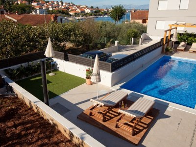 Apartment Two bedroom apartment with terrace Preko, Ugljan A-14163-b - Outdoor photo 9