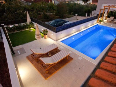 Apartment Two bedroom apartment with terrace Preko, Ugljan A-14163-b - Outdoor photo 11