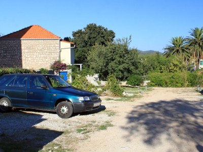 Apartment Comfortable and spacious apartment with terrace Lumbarda, Korčula A-179-a - Outdoor photo 11