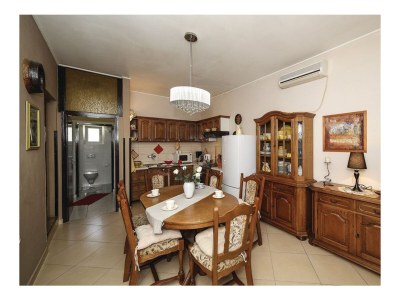 Apartment Three bedroom apartment near beach Brodarica, Šibenik A-921-a - Outdoor photo 18