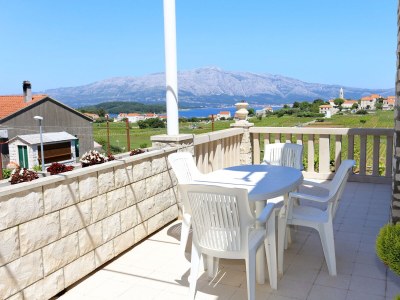 Apartment Two bedroom apartment with terrace and sea view Lumbarda, Korčula A-4352-a - Outdoor photo 27