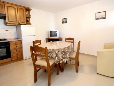 Apartment Two bedroom apartment with terrace and sea view Lumbarda, Korčula A-4352-c - Outdoor photo 15