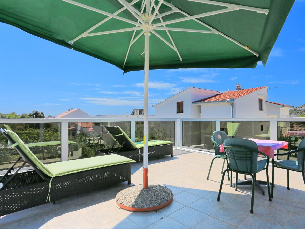 Apartment Studio flat with terrace and sea view Ražanj, Rogoznica AS-4322-a