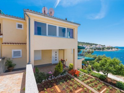 Apartment One bedroom apartment near beach Bilo, Primošten A-4176-b - Outdoor photo 2