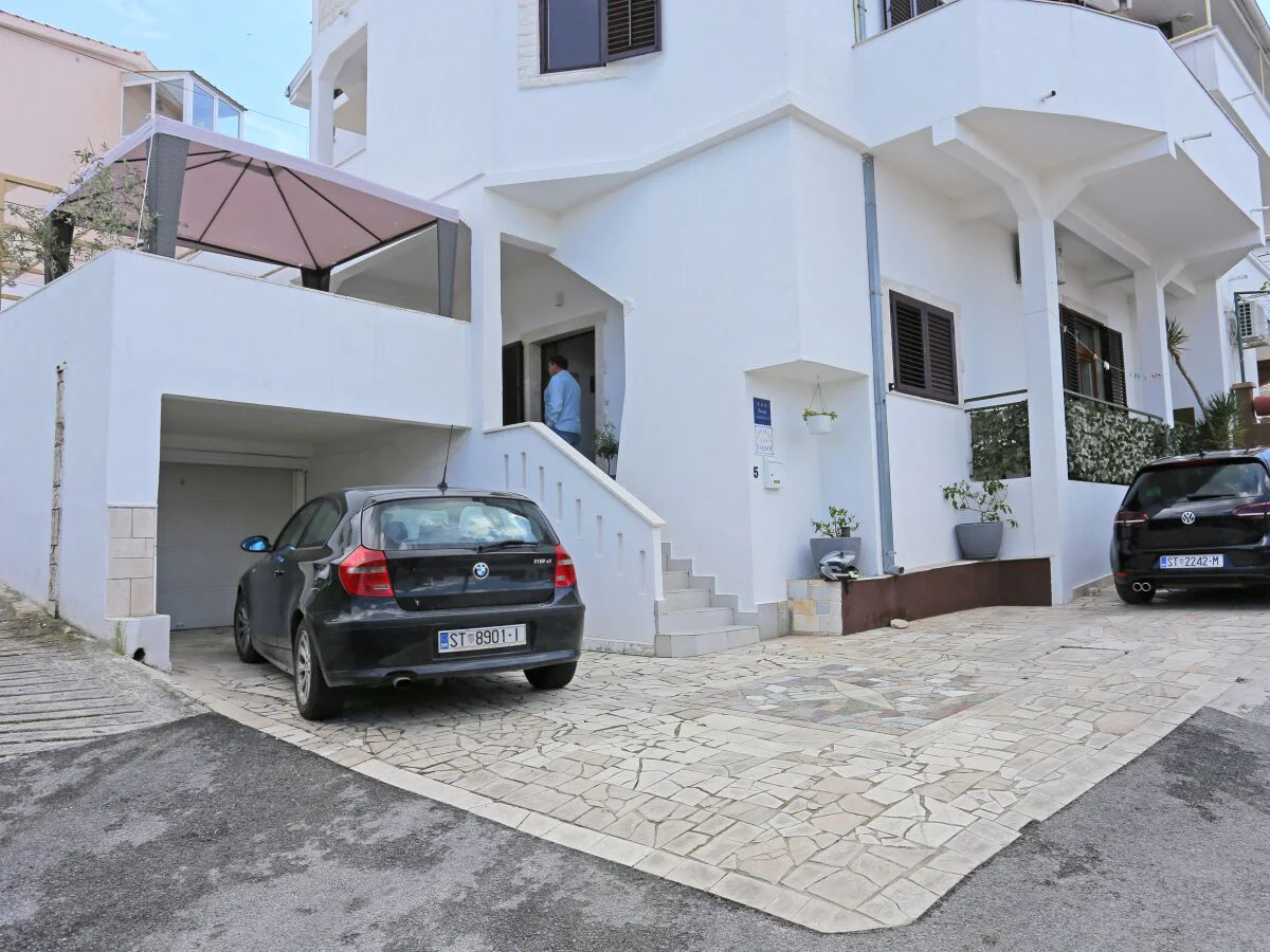 Apartment Two bedroom apartment with terrace and sea view Mastrinka, Čiovo A-4324-c - Outdoor photo 5