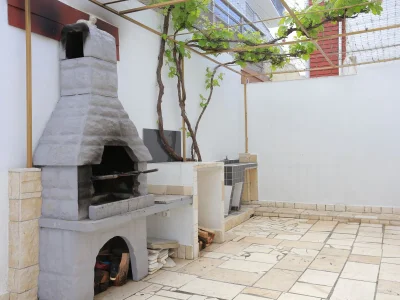 Apartment Two bedroom apartment with terrace and sea view Mastrinka, Čiovo A-4324-c - Outdoor photo 4