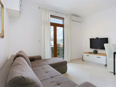 Apartment Two bedroom apartment with terrace and sea view Mastrinka, Čiovo A-4324-c - Outdoor photo 7