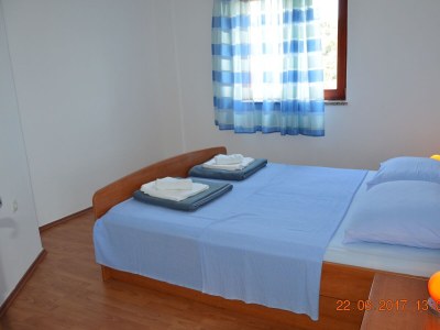 Apartment One bedroom apartment with terrace and sea view Jakišnica, Pag A-4160-c - Outdoor photo 14