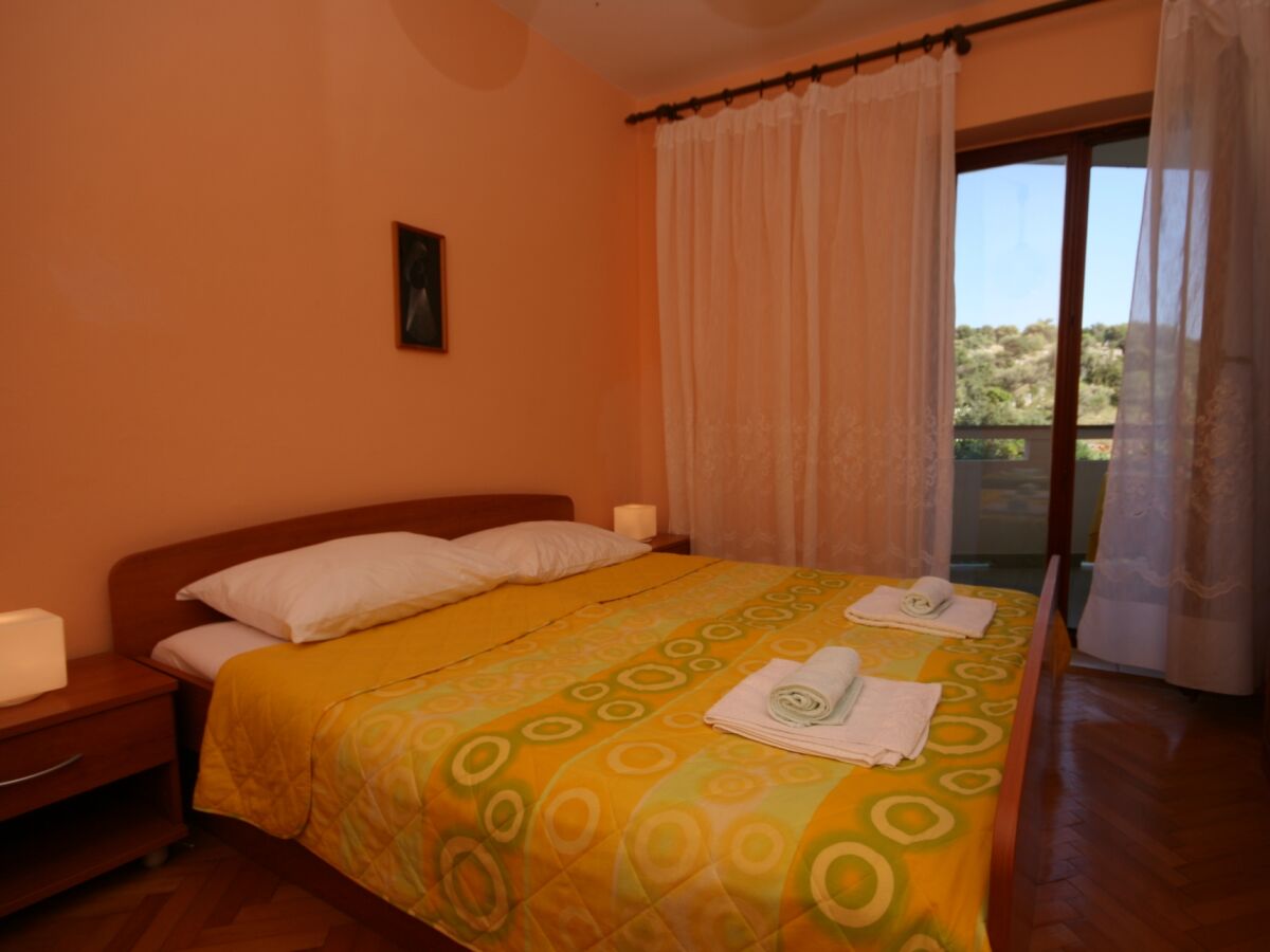 Holiday room with balcony and sea view Jakišnica, Pag S-4160-c