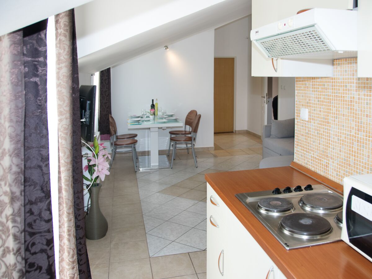 Apartment One bedroom apartment with balcony Šibenik A-4166-d