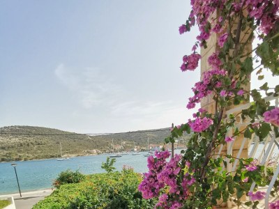 Apartment Two bedroom apartment near beach Vinišće, Trogir A-4288-c - Outdoor photo 10