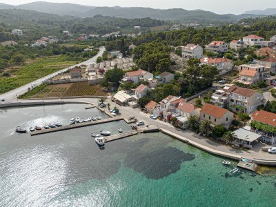 Apartment One bedroom apartment near beach Lumbarda, Korčula A-4348-b - Outdoor photo 2