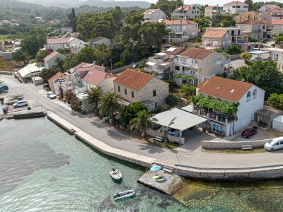 Apartment One bedroom apartment near beach Lumbarda, Korčula A-4348-b - Outdoor photo 9