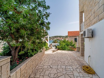 Apartment One bedroom apartment near beach Lumbarda, Korčula A-4348-b - Outdoor photo 11
