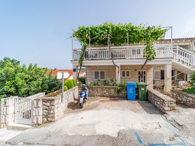 Apartment One bedroom apartment near beach Lumbarda, Korčula A-4348-b - Outdoor photo 13