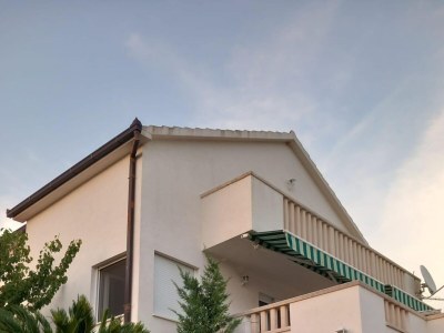 Apartment Three bedroom apartment with terrace and sea view Poljica, Trogir A-24016-a - Outdoor photo 2