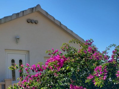 Apartment Three bedroom apartment with terrace and sea view Poljica, Trogir A-24016-a - Outdoor photo 5