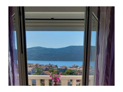 Apartment Three bedroom apartment with terrace and sea view Poljica, Trogir A-24016-a - Outdoor photo 27