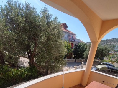 Apartment Studio flat with terrace Vinišće, Trogir AS-8660-c - Outdoor photo 23