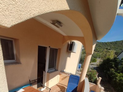 Apartment Studio flat with terrace Vinišće, Trogir AS-8660-c - Outdoor photo 24