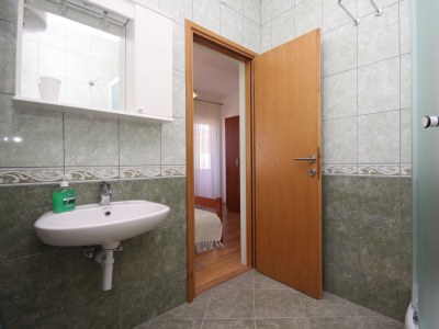 Apartment Studio flat with balcony Vinišće, Trogir AS-8660-d - Outdoor photo 25