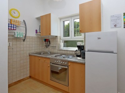 Apartment Two bedroom apartment with terrace and sea view Barbat, Rab A-24215-a - Outdoor photo 15