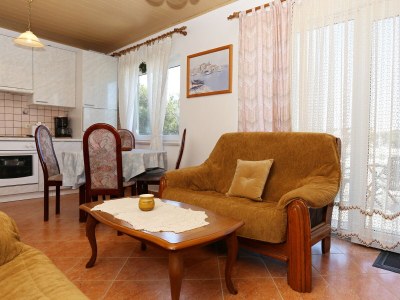 Apartment Three bedroom apartment near beach Lumbarda, Korčula A-4442-a - Outdoor photo 16