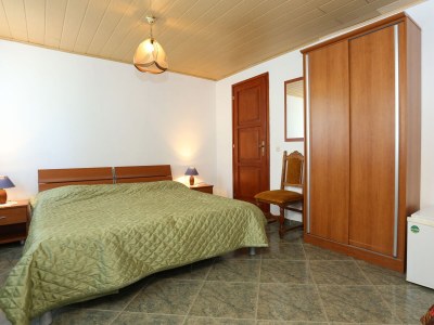 Apartment Three bedroom apartment near beach Lumbarda, Korčula A-4442-a - Outdoor photo 24