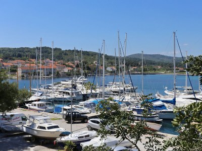 Apartment Three bedroom apartment near beach Lumbarda, Korčula A-4442-a - Outdoor photo 31
