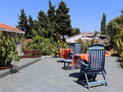 Apartment Three bedroom apartment near beach Lumbarda, Korčula A-4442-a - Outdoor photo 33