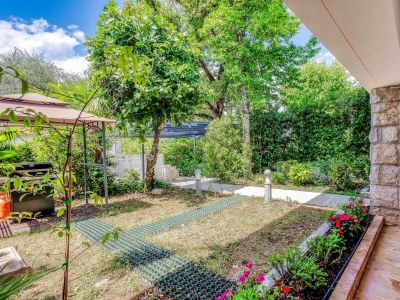 Apartment Two bedroom apartment with terrace Njivice, Krk A-20453-a - Outdoor photo 3