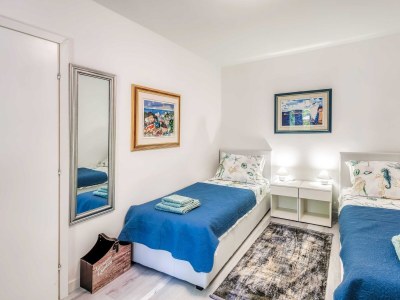 Apartment Two bedroom apartment with terrace Njivice, Krk A-20453-a - Outdoor photo 14