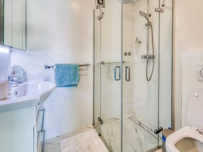 Apartment Two bedroom apartment with terrace Njivice, Krk A-20453-a - Outdoor photo 16