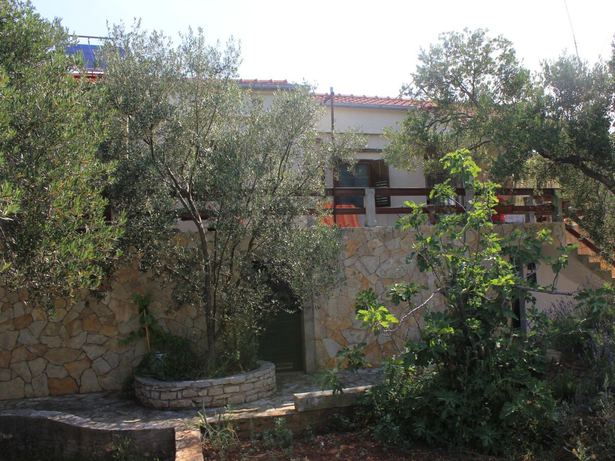 Apartment Two bedroom apartment near beach Cove Magrovica - Telašćica, Dugi otok A-8139-a - Outdoor photo 4