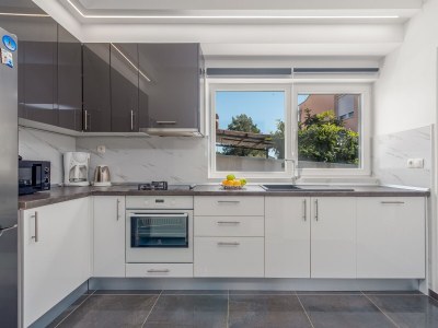 Apartment Two bedroom apartment with terrace Bibinje, Zadar A-24491-a - Outdoor photo 15