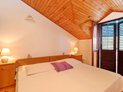 Apartment Three bedroom apartment near beach Prižba, Korčula A-4484-d - Outdoor photo 8