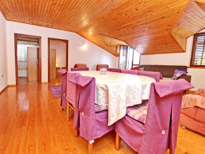 Apartment Three bedroom apartment near beach Prižba, Korčula A-4484-d - Outdoor photo 20