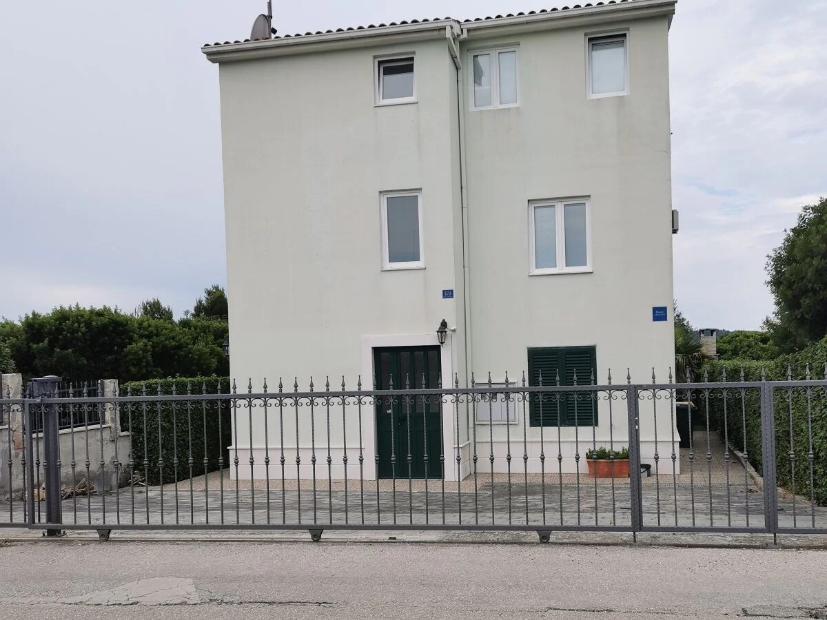 Apartment Two bedroom apartment near beach Rogoznica A-4805-a - Outdoor photo 4