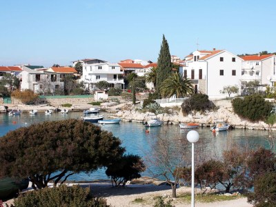 Apartment Two bedroom apartment near beach Rogoznica A-4805-a - Outdoor photo 23