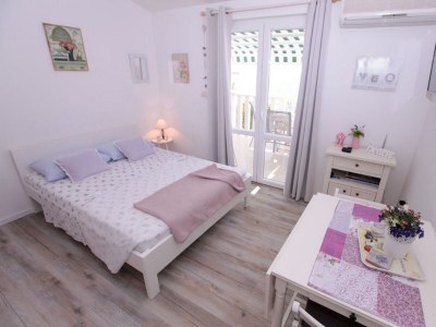 Apartment One bedroom apartment near beach Rogoznica A-4805-b - Outdoor photo 8