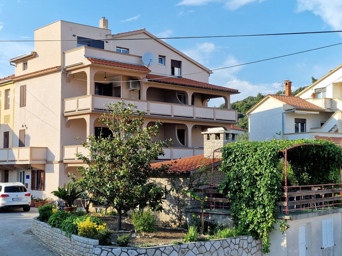 Apartment Studio flat with terrace and sea view Kampor, Rab AS-5037-c - Outdoor photo 2